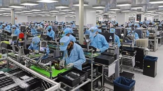 Is Dixon Technologies' PE Ratio of 200 Justified?