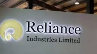 Reliance Industries: A Challenging Year with Opportunities for a Strong Rebound