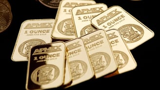 Gold Prices Edge Higher Amid South Korea's Political Crisis and Global Uncertainty