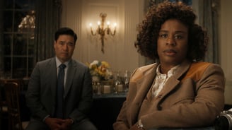 Descubra Assassinato na Casa Branca, a nova série de suspense e comédia da Netflix criada por Shonda Rhimes. Com Uzo Aduba no