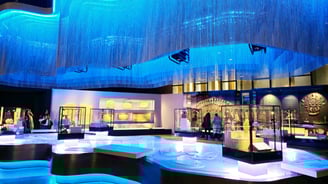 Intérieur du Grand Musée Égyptien avec paseo tours