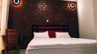 HOTEL REFERENCE KM