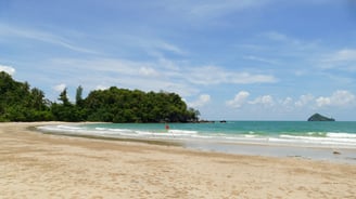 Lokkam Bay อ่าวลกกำ, Sawi Chumphon