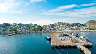 vista do porto de manzanillo mexico
