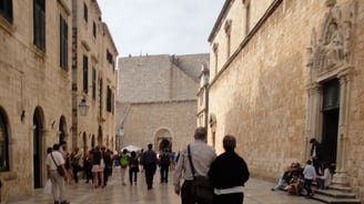 A rua Stradun em Dubrovnik.