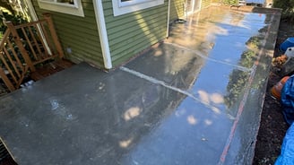 After wet blasting it is ready to be resurfaced and sealed