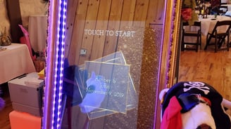 Mirror Me Photo Booth – Sleek magic mirror, interactive touchscreen animations