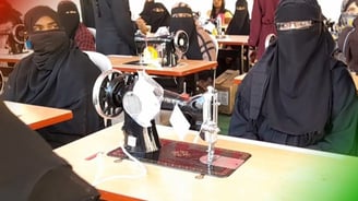 sewing machines donate to widow women in Auranagabad MS