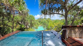 four-seasons-bora-bora-spas
