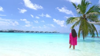 Jumeirah Olhahali Island Maldives beach model