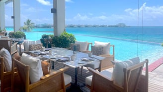 Jumeirah Olhahali Island Maldives breakfast restaurant