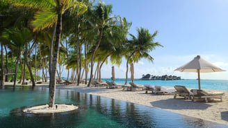 Gili Lankanfushi main pool