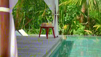 park-hyatt-maldives-baech-villa-pool-2