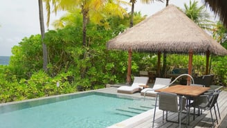 waldorf-astoria-ithaafushi-maldives-beach-villa-pool-2