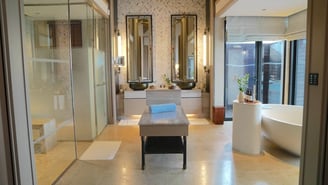 waldorf-astoria-ithaafushi-maldives-villa-bathroom