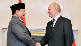 Prabowo dan Putin Bertemu, Dorong Kerja Sama Strategis Indonesia–Rusia | NuntiaNews