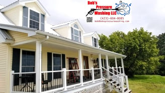 Vinyl siding house wash in Whitesburg, Tn 37811 By Bobs Pressure Washing LLC In Bulls Gap, Tn 37711