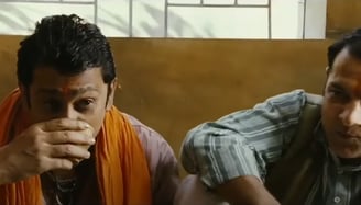 Mohalla Assi 2018 full hd bollywood movie in 720p Download. vilsilver.in