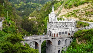 Santuario de las Lajas en Nariño, Colombia