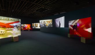 Vídeo-instalação sobre Lina Bo Bardi na galeria de arte Victoria Miro