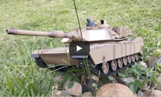 video de youtube de tanque a RC