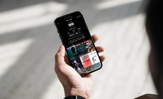 Retro music social media