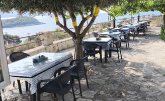 "Enjoy the Perfect Meal at The Sunset Drift Tavern with Pre-Ordering