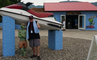 The Pirate finds a friend in Labadee, Haiti