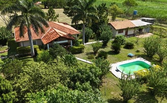 Wohnhaus mit Obstgarten zum Verkauf bei Colonia Independencia, Paraguay