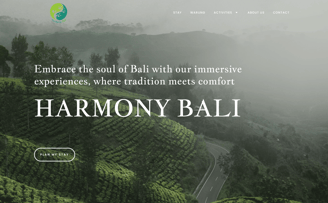 Homepage van Harmony Bali met een weids uitzicht op groene rijstvelden en de tagline 'Embrace the soul of Bali"