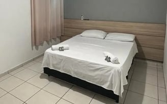 quartos casal com ar-condicionado, vista para a cidade