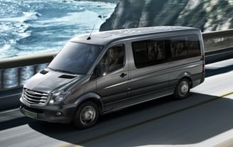 Antalya Airport Limousine - Mercedes Executive Minivan Transfer Service