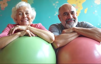 Casal de idoso fazendo ginastica
