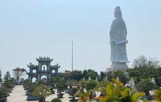 foto guanyin estatua gigante no vietnã