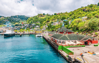 Puerto de Kingston en San Vicente y las Granadinas