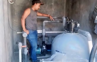 pemasangan pompa dan filterasi kolam renang oleh dayanapool