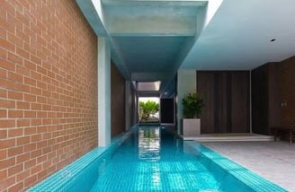 kolam renang minimalis cocok untuk lahan terbatas