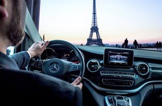 Comfortable car service from Orly to Paris with English-speaking driver