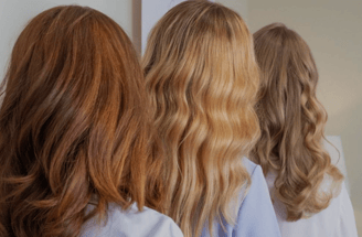 tres mujeres con melenas en tonos diferentes
