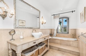 Charming bahtroom at Finca Santa Katerina