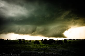 Texas supercell thunderstorm with rotating wall cloud