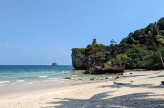Ban Thong Dang (บ้านทองแดง), Chumphon