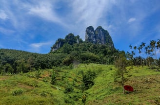 Nam Lot Cave, Chumphon Sawi