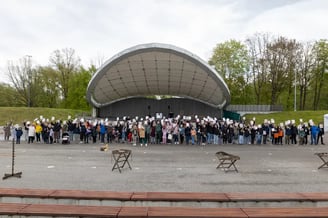 rekordo siekimas masiskiausias kortu zaidimas lauko zaidimu festivalis siauliuose
