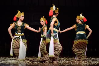Serimpi, danca javanesa em yogyakarta, ilha de Java, Jacarta - Indonésia