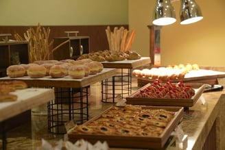 anantara-qasr-al-sarab-breakfast-3