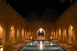 anantara-qasr-al-sarab-dinner