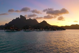 four-seasons-bora-bora-sunset