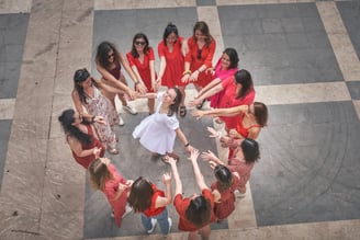 photographie d'un groupe. de copines. en EVJF