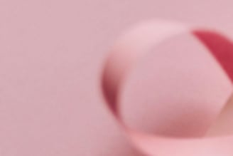 O Outubro Rosa é uma campanha mundial de conscientização sobre o câncer de mama.